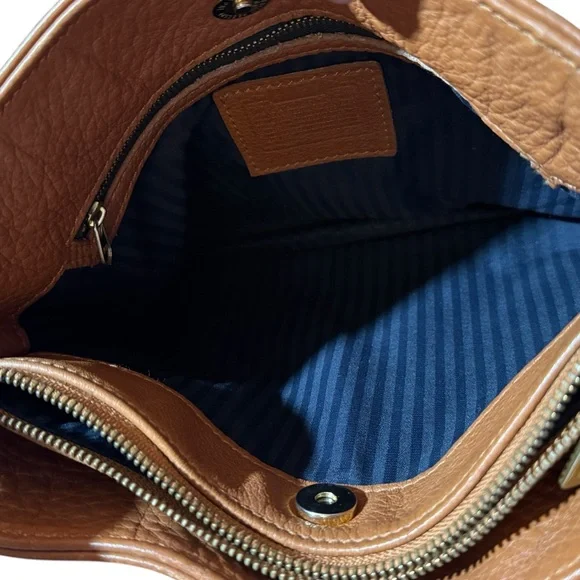 The Vintage Coach Sonoma Pocket Zip Crossbody - Picture 13 of 16